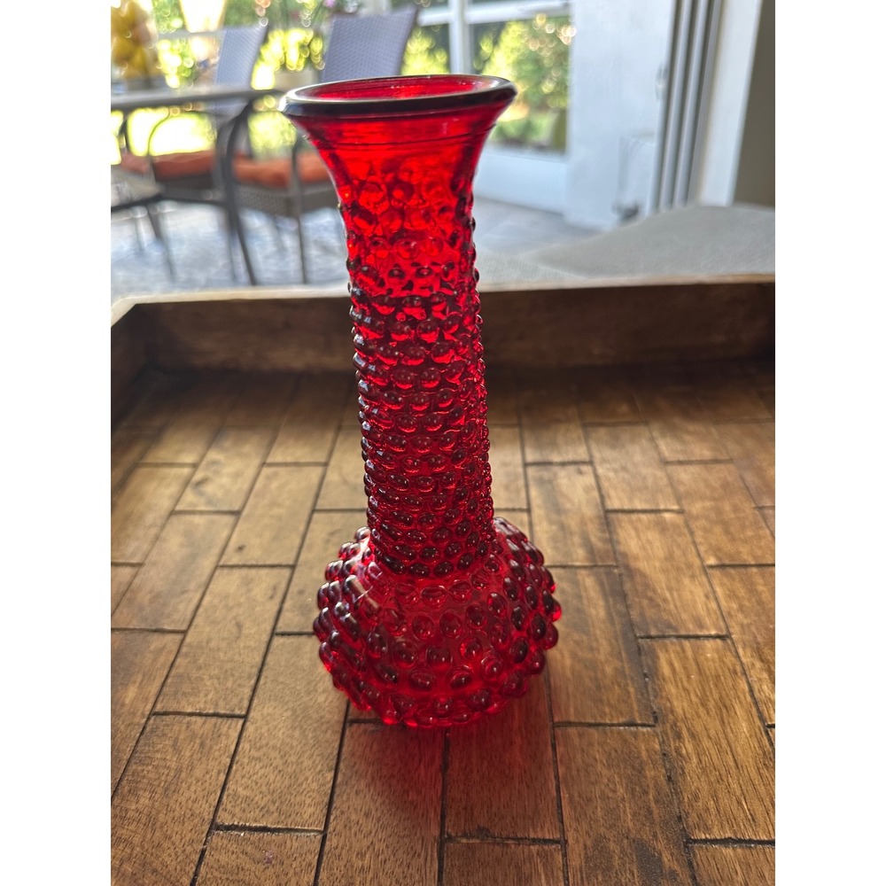 Vintage‎ Ruby Red Glass Hobnail Bud Vase Bulbous Base 8 Inch made in EUC - Picture 2 of 10